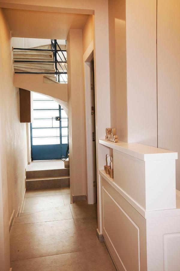 Bentzi...Boutique Apartment In Pangrati, Superior Suite Athens Luaran gambar